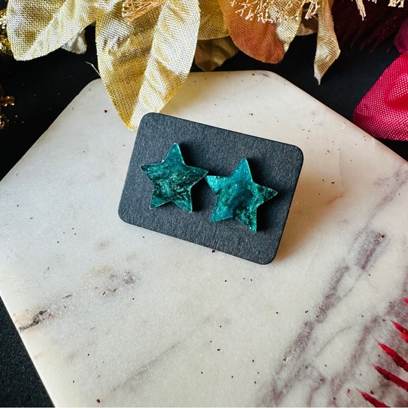 Star Stud Earrings - Picture 2 of 5